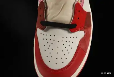 Jordan DV1748-601 Spider-Man Retro OG Spider-Verse Across 1 the High 0505